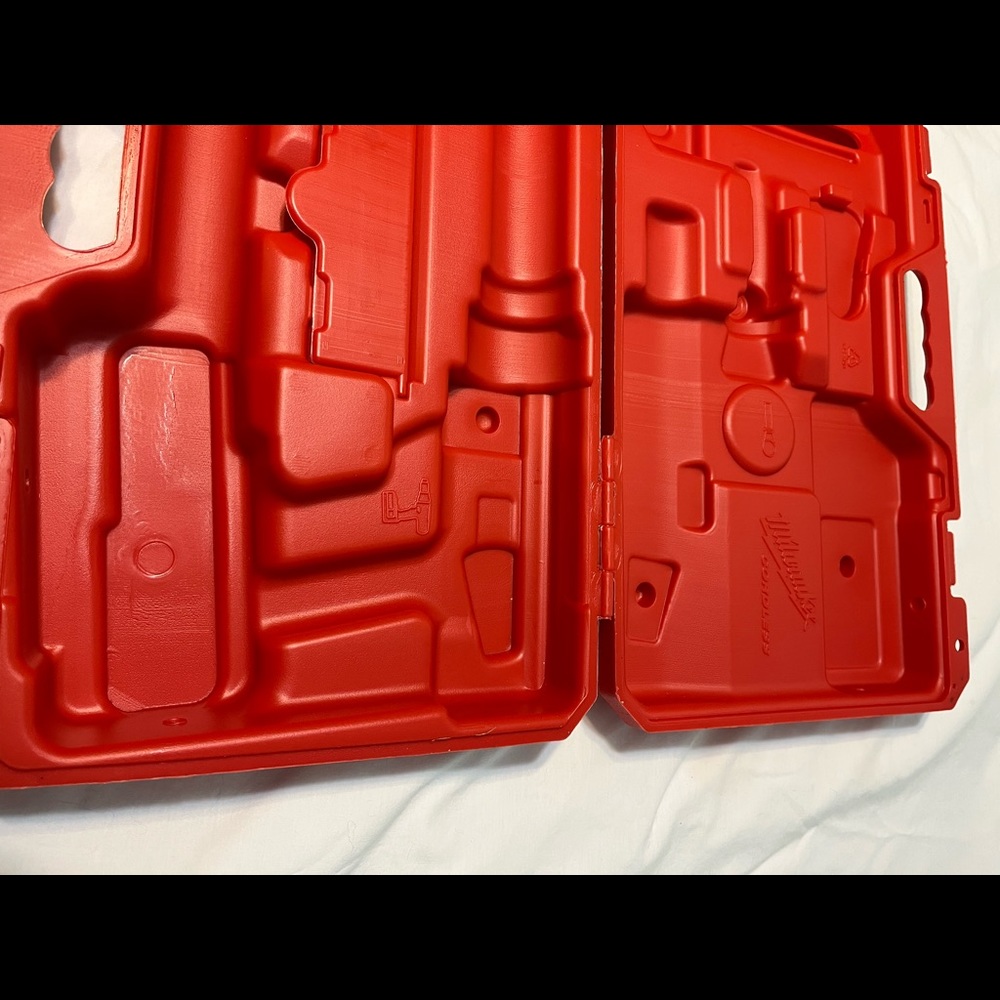 Heavy duty Milwaukee tool boxes - Picture 6 of 8